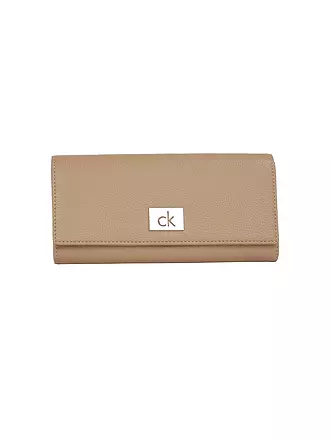 CALVIN KLEIN | Geldbörse CK PLAQUE Large | camel