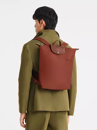 LONGCHAMP | Le Pliage Rucksack Medium, Chataigne | grün