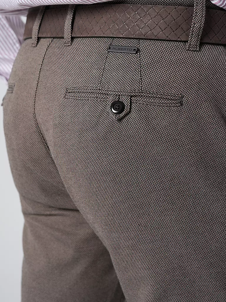 ALBERTO | Chino LOU | olive