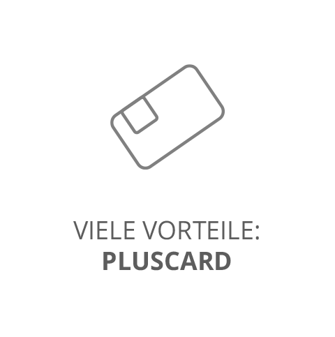 Symbol einer Karte über dem Text „VIELE VORTEILE: PLUSCARD“ in deutscher Sprache, der auf die mit einer Pluscard verbundenen Vorteile hinweist. Das Kartensymbol ist einfach und umrissen.