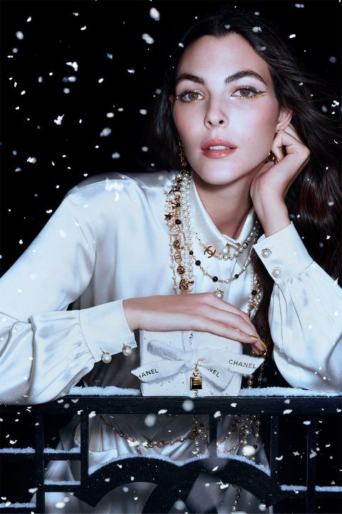 Chanel_Holiday_Intro_960x1440