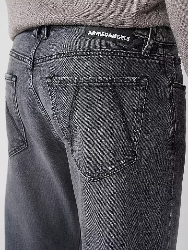 ARMEDANGELS | Jeans Tapered Fit AAUSTIN | grau