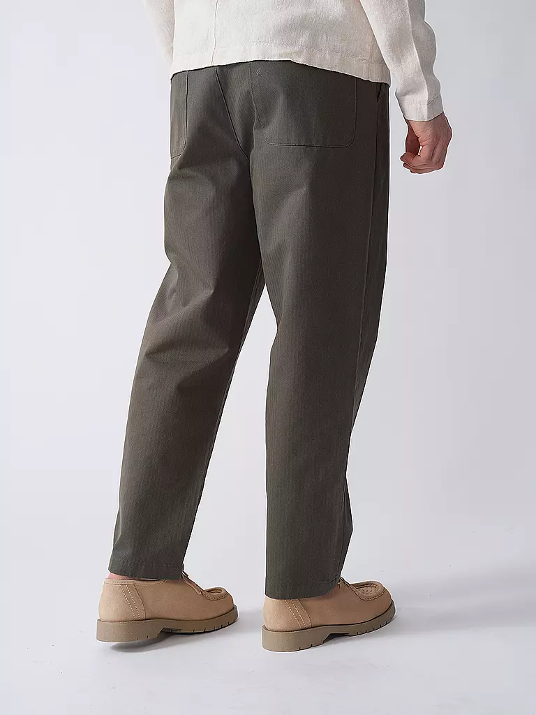 BARBOUR | Chino Relaxed Fit | olive