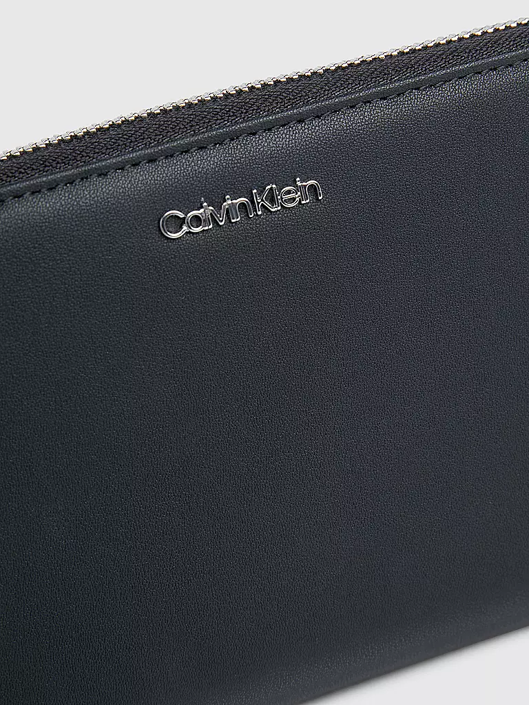 CALVIN KLEIN | Geldbörse CK MUST XLarge | schwarz