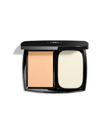 CHANEL |  KOMPAKT-MAKE-UP FÜR HÖCHSTE PERFEKTION. EXTREM LANGANHALTEND. HOHER TRAGEKOMFORT. 13G