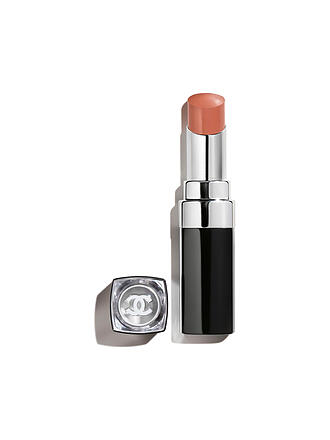 CHANEL | DER FEUCHTIGKEITSSPENDENDE, AUFPOLSTERNDE, HOCHGLÄNZENDE UND FARBINTENSIVE LIPPENSTIFT MIT LANGEM HALT. 3G