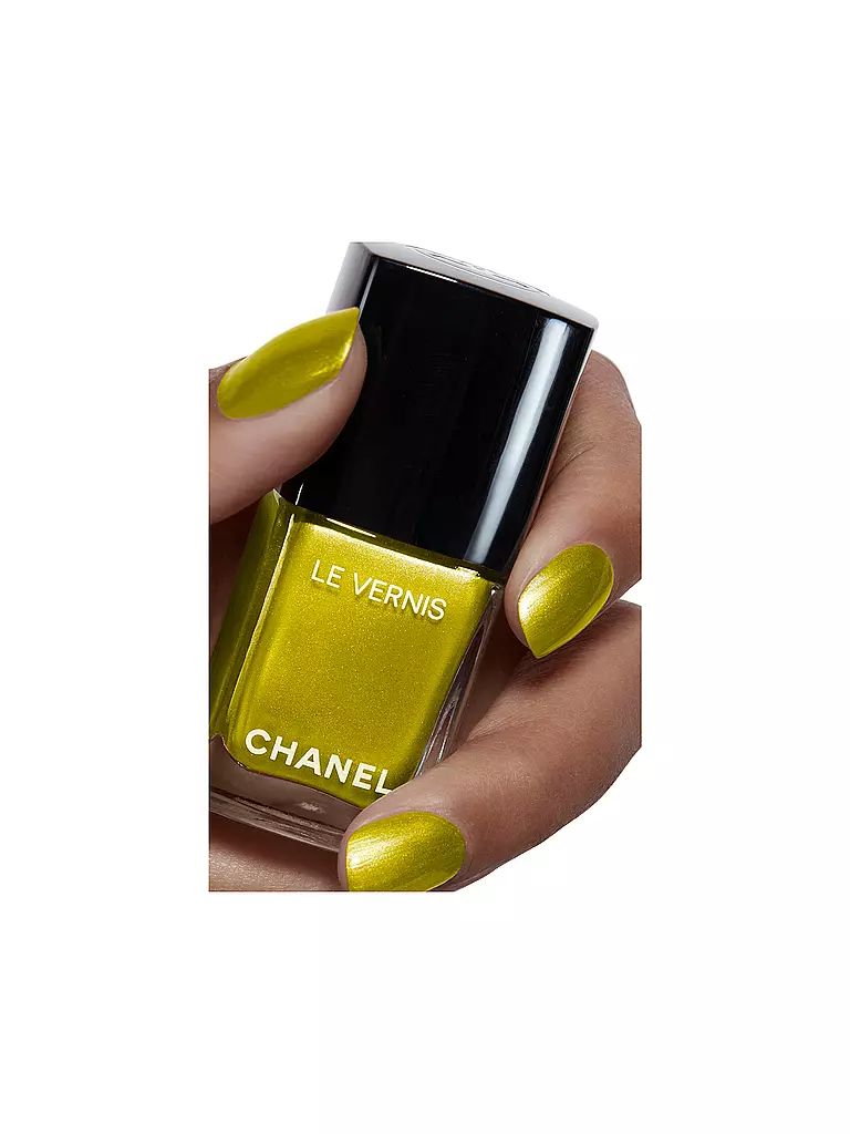 CHANEL | NAGELLACK – FARBE UND GLANZ MIT LANGEM HALT | beere