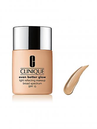 CLINIQUE | Even Better™ Glow Light Reflecting Makeup SPF15 (39 Stone)