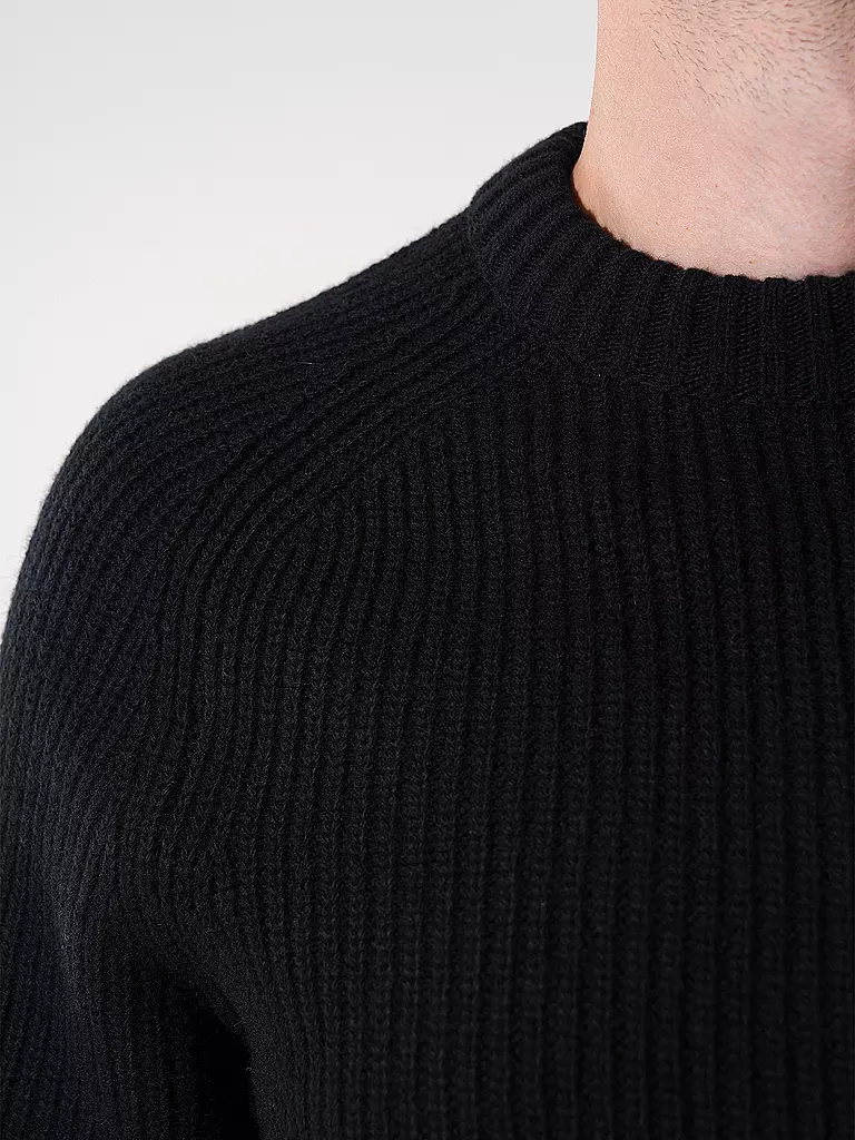 CLOSED | Pullover | creme