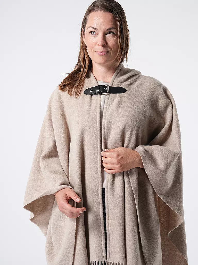 EMPORIO ARMANI | Poncho - Cape | beige