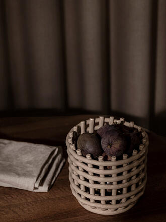 FERM LIVING | Keramik Korb Small Cashmere