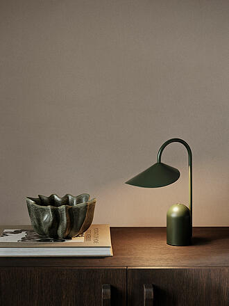 FERM LIVING | Tragbare Leuchte ARUM Green