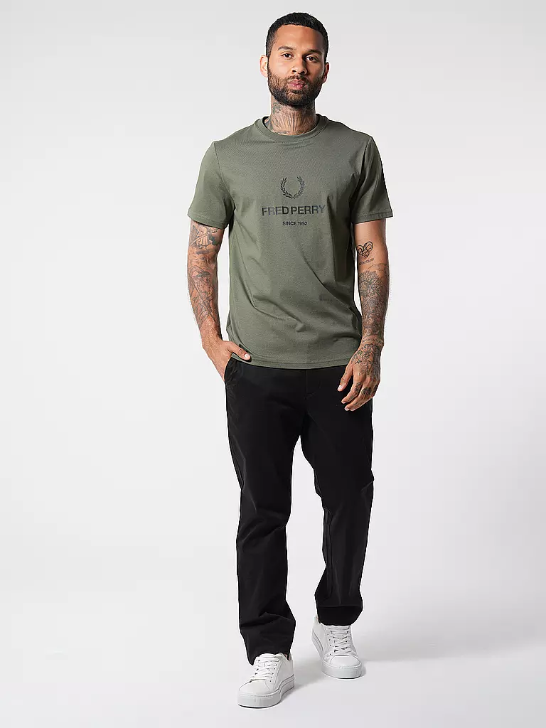 FRED PERRY | T-Shirt  | olive