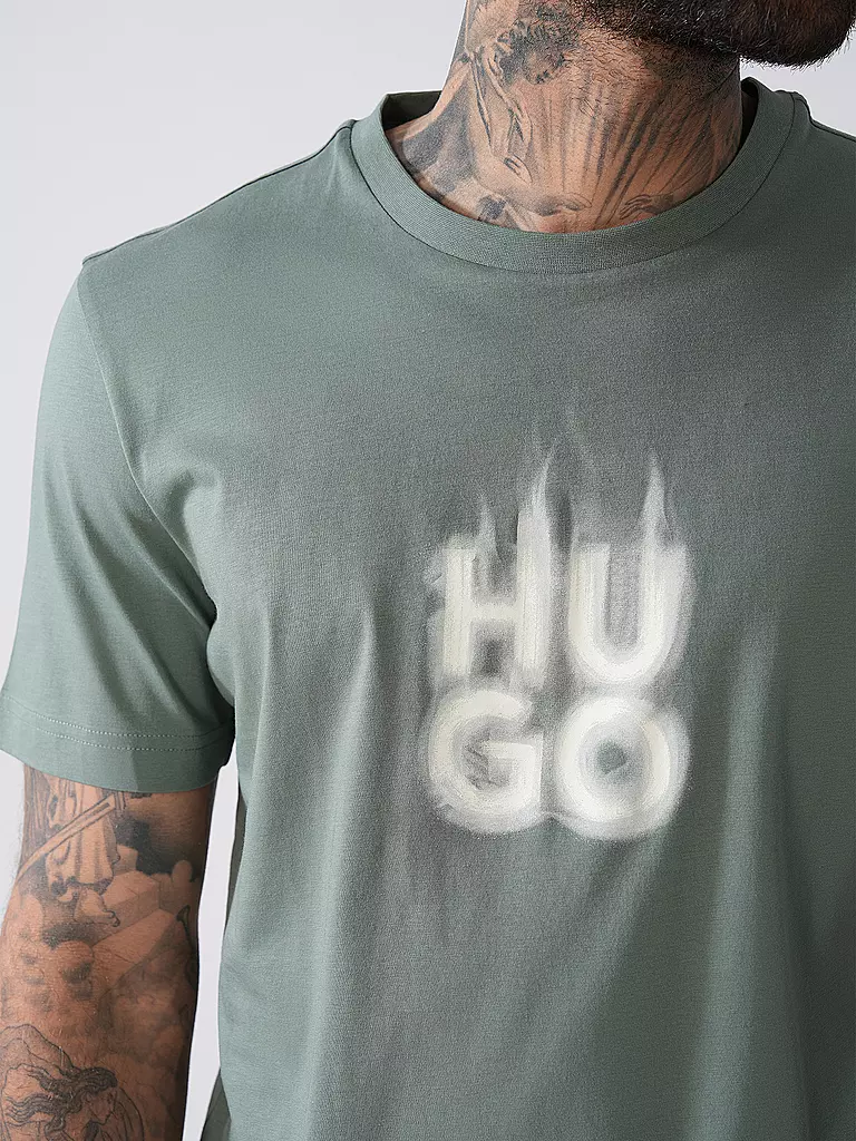 HUGO | T-Shirt Regular Fit DALAYER | schwarz