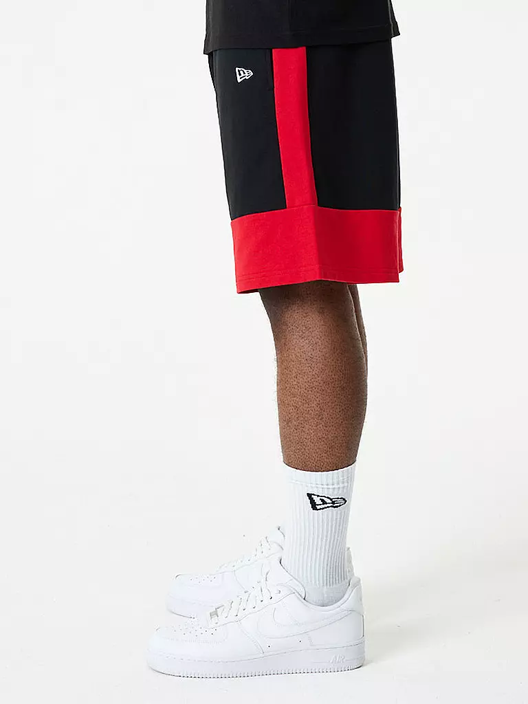 NEW ERA | Shorts | schwarz