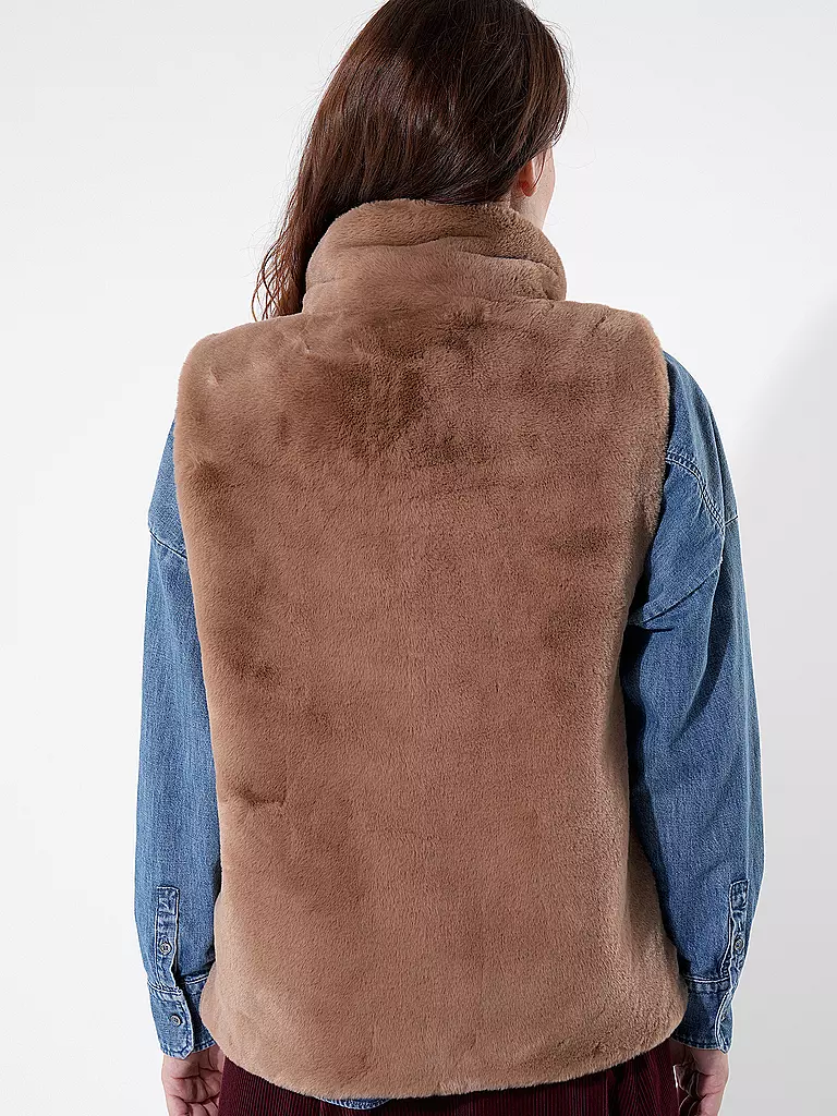 RINO&PELLE | Gilet in Felloptik LISON | camel