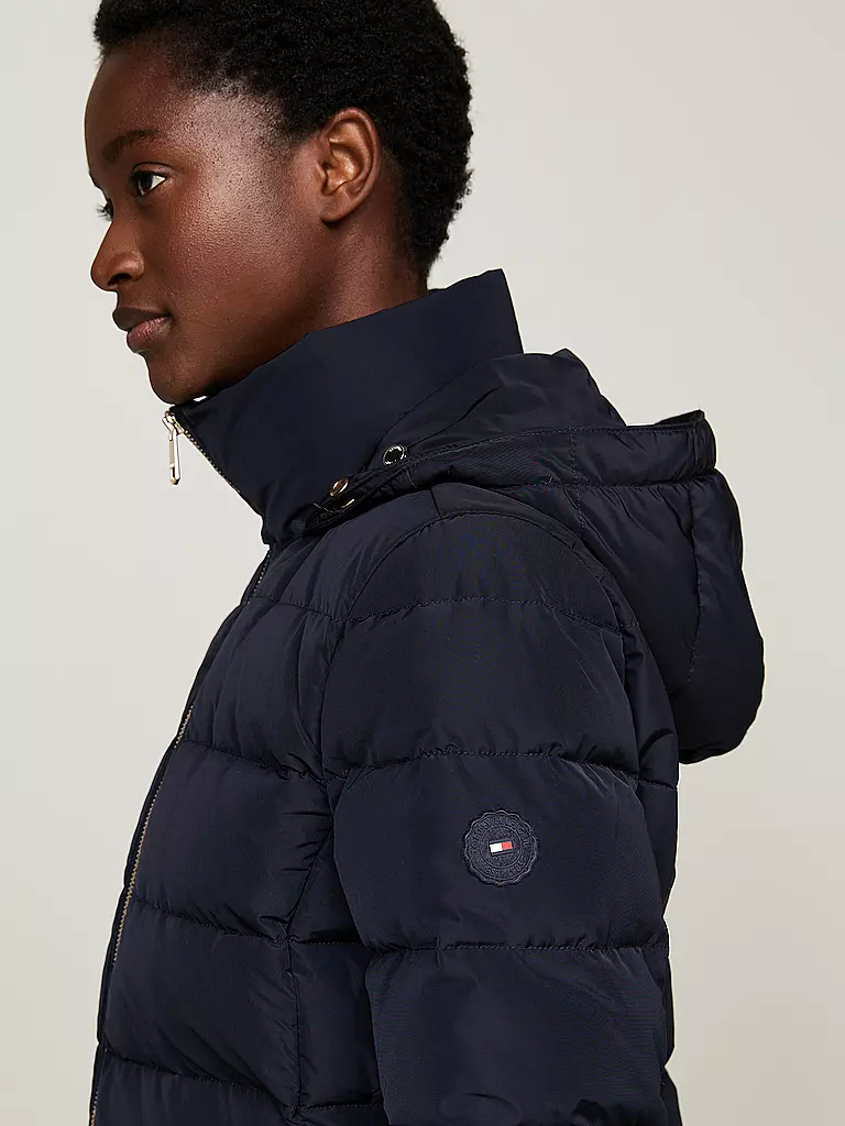 TOMMY HILFIGER | Daunensteppmantel | schwarz