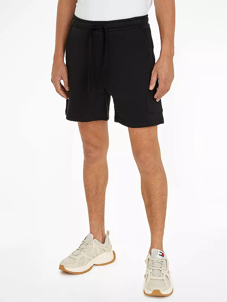 TOMMY JEANS | Sweatshorts | schwarz