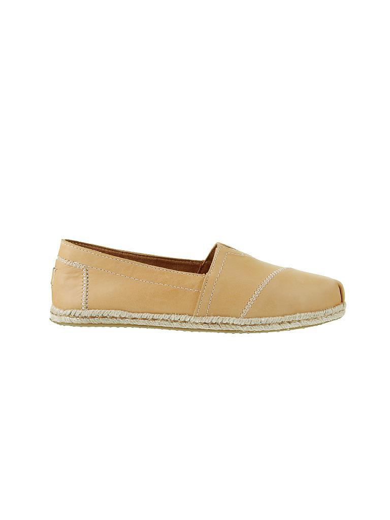 toms classic beige