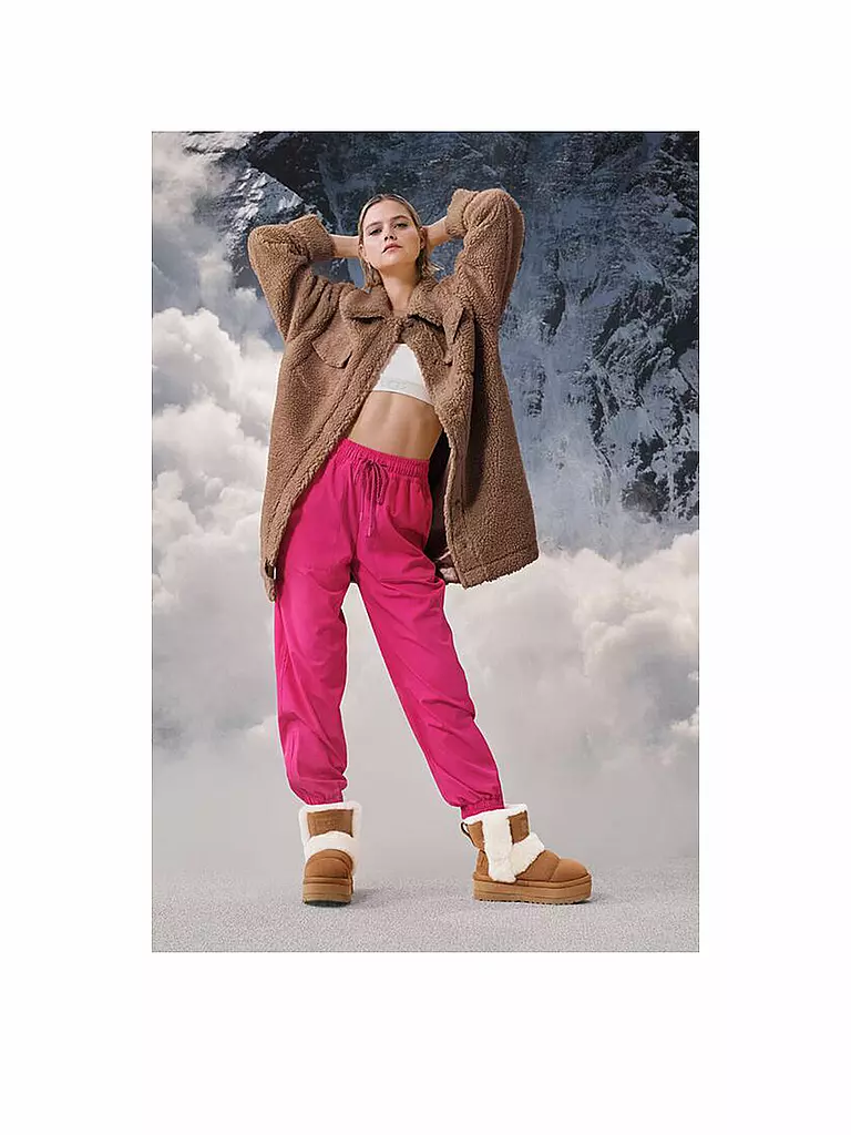 UGG | Snowboots CLASSIC CHILLAPEAK | camel